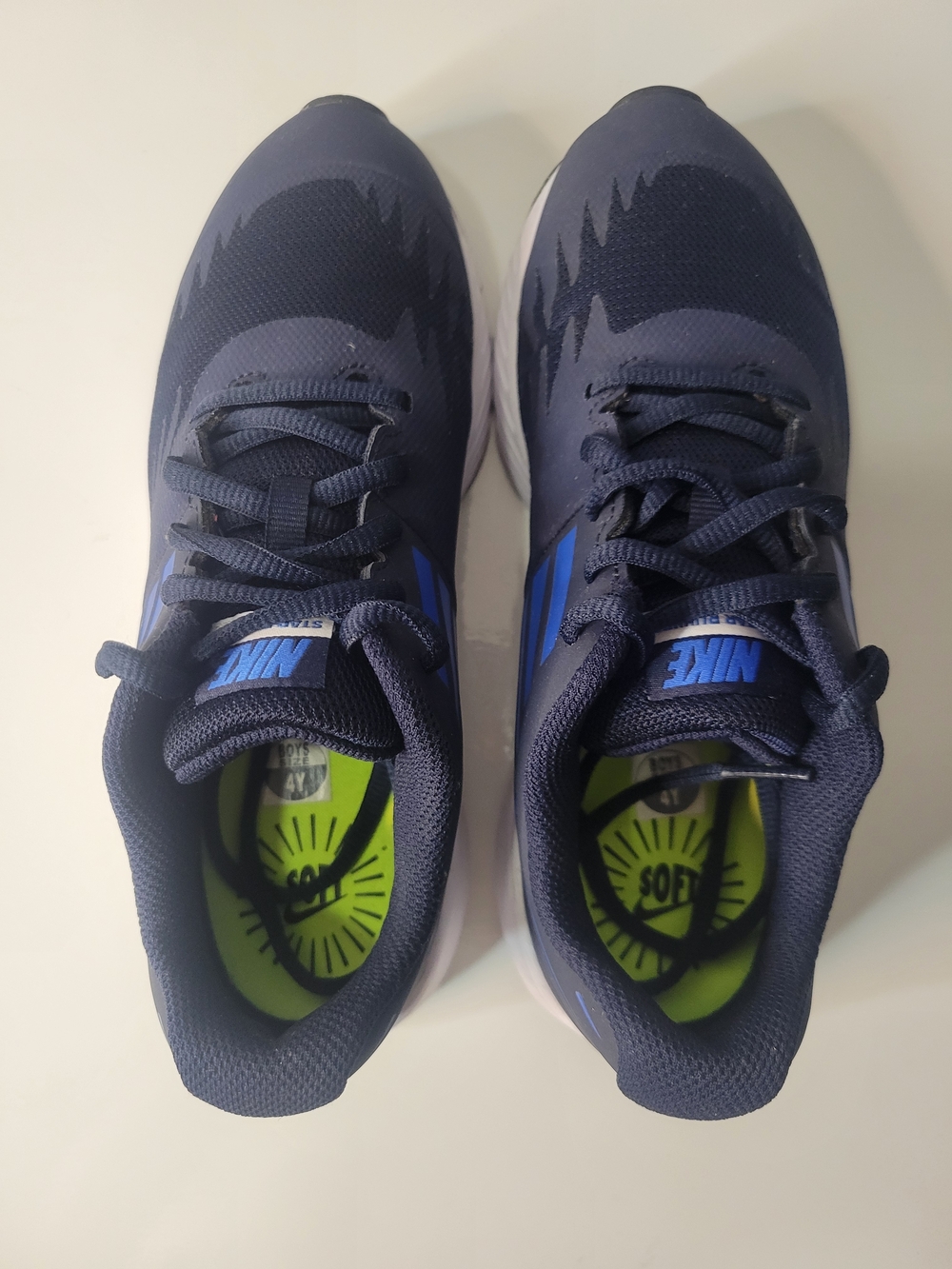 Nike Boy's Athletic Shoes - Navy/Silver/White